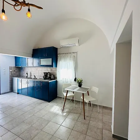 Besanto Apartment Imerovigli (Santorini)